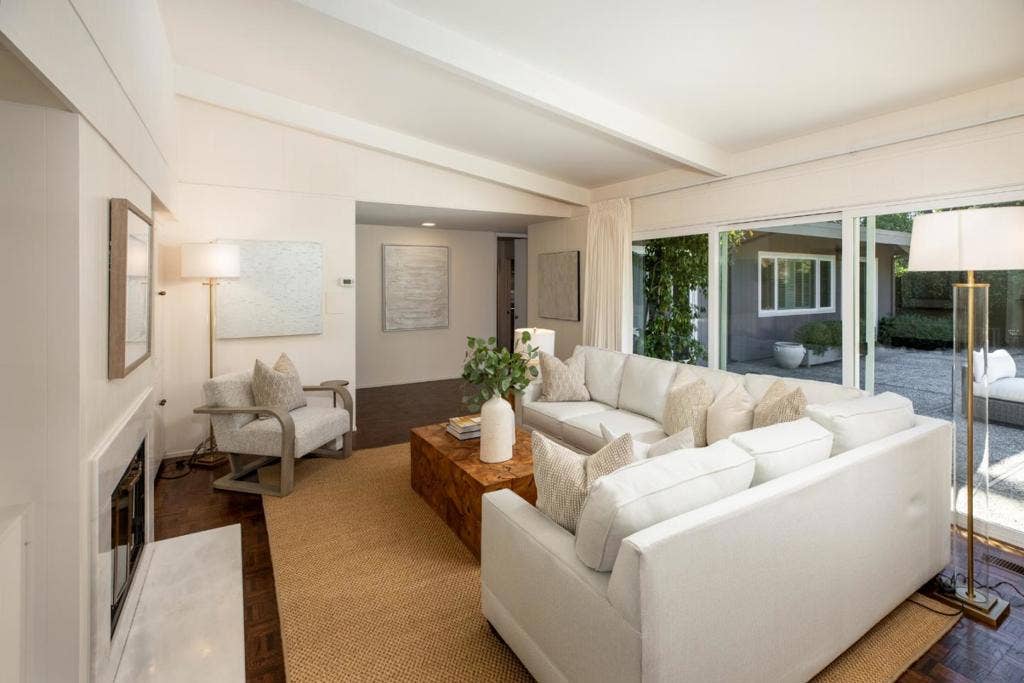27 Catalpa Drive, Atherton, CA 94027 27 Catalpa Drive, Atherton, CA 94027