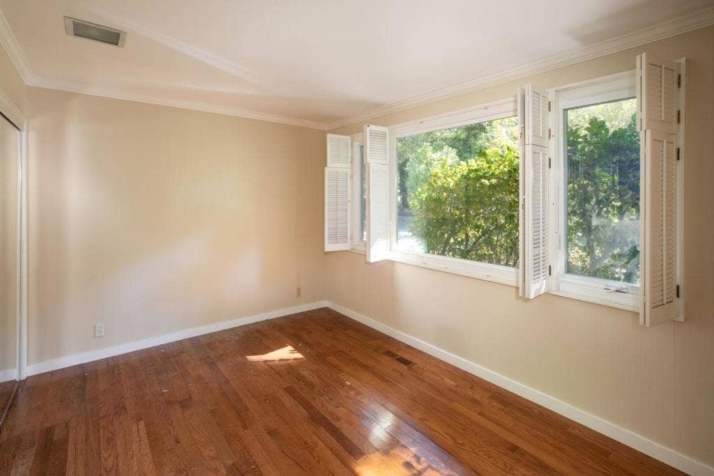 27 Catalpa Drive, Atherton, CA 94027 27 Catalpa Drive, Atherton, CA 94027