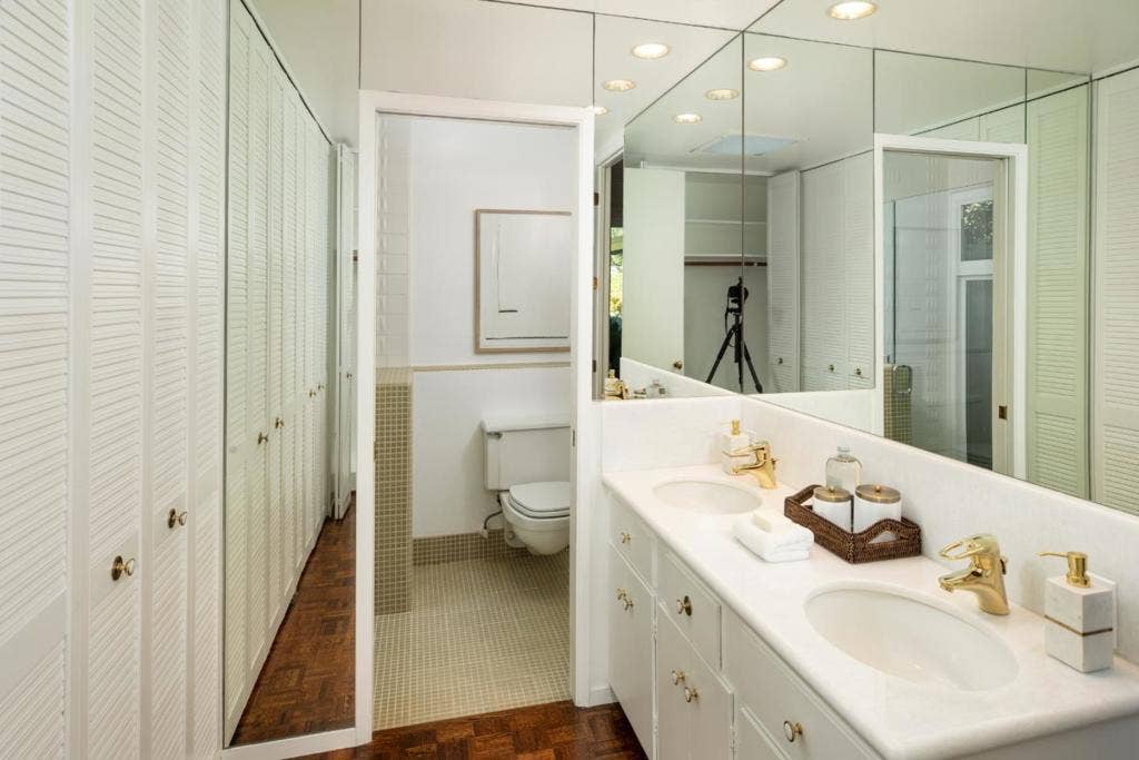 27 Catalpa Drive, Atherton, CA 94027 27 Catalpa Drive, Atherton, CA 94027