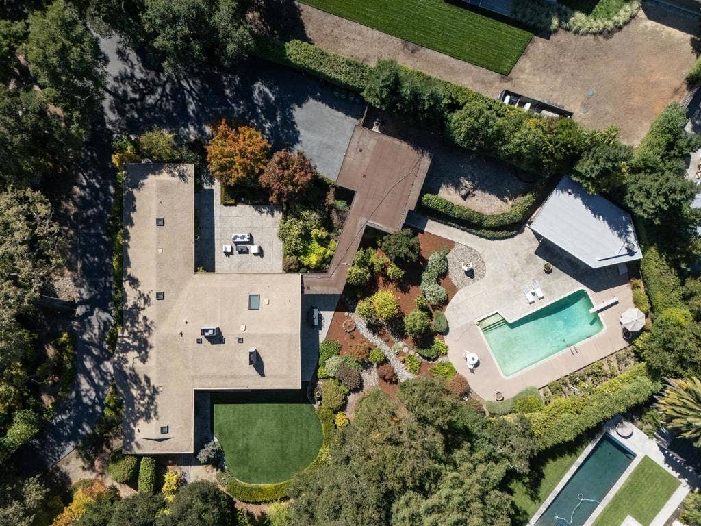 27 Catalpa Drive, Atherton, CA 94027 27 Catalpa Drive, Atherton, CA 94027