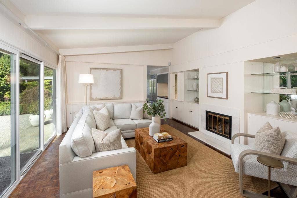 27 Catalpa Drive, Atherton, CA 94027 27 Catalpa Drive, Atherton, CA 94027