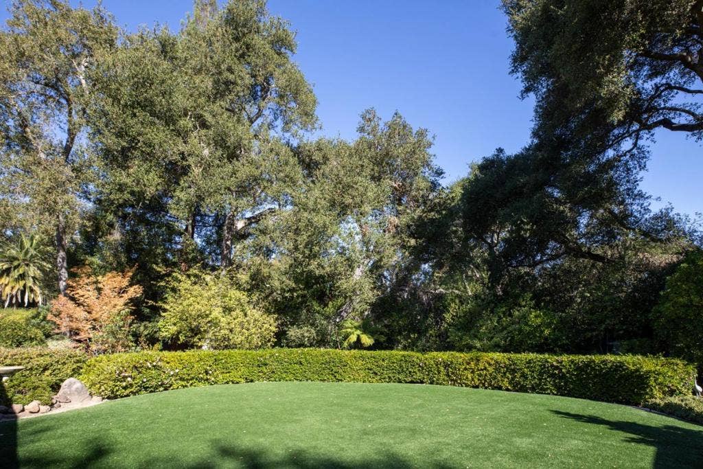 27 Catalpa Drive, Atherton, CA 94027 27 Catalpa Drive, Atherton, CA 94027