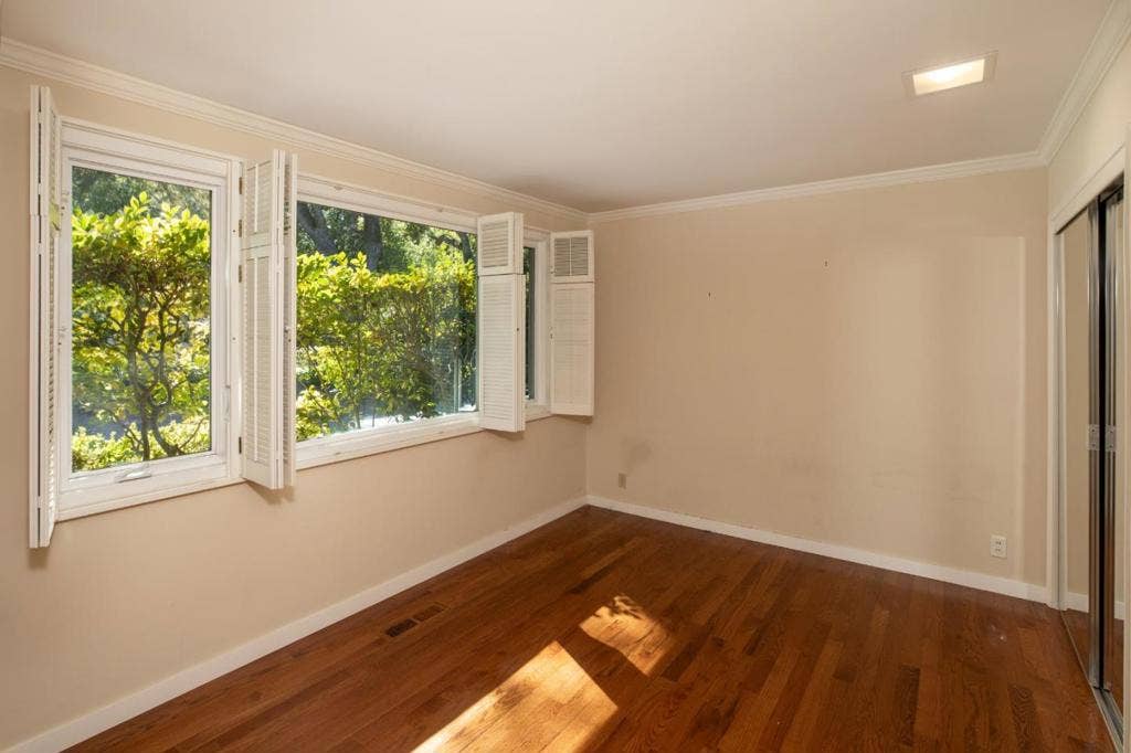 27 Catalpa Drive, Atherton, CA 94027 27 Catalpa Drive, Atherton, CA 94027