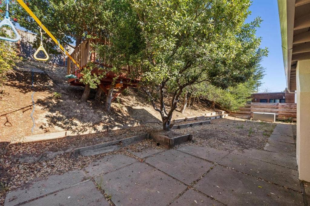 830 Robin Lane, Millbrae, CA 94030 830 Robin Lane, Millbrae, CA 94030