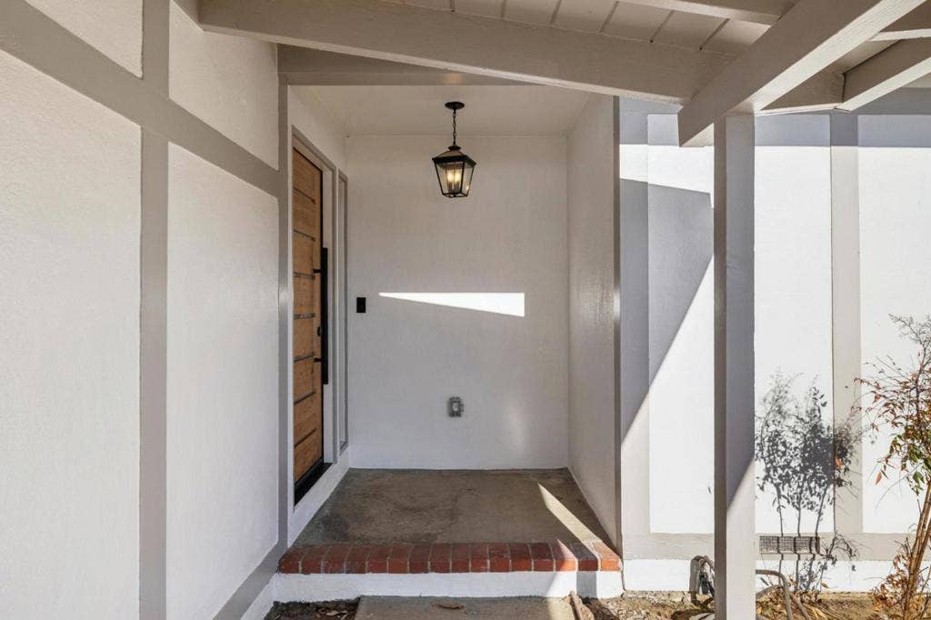 830 Robin Lane, Millbrae, CA 94030 830 Robin Lane, Millbrae, CA 94030