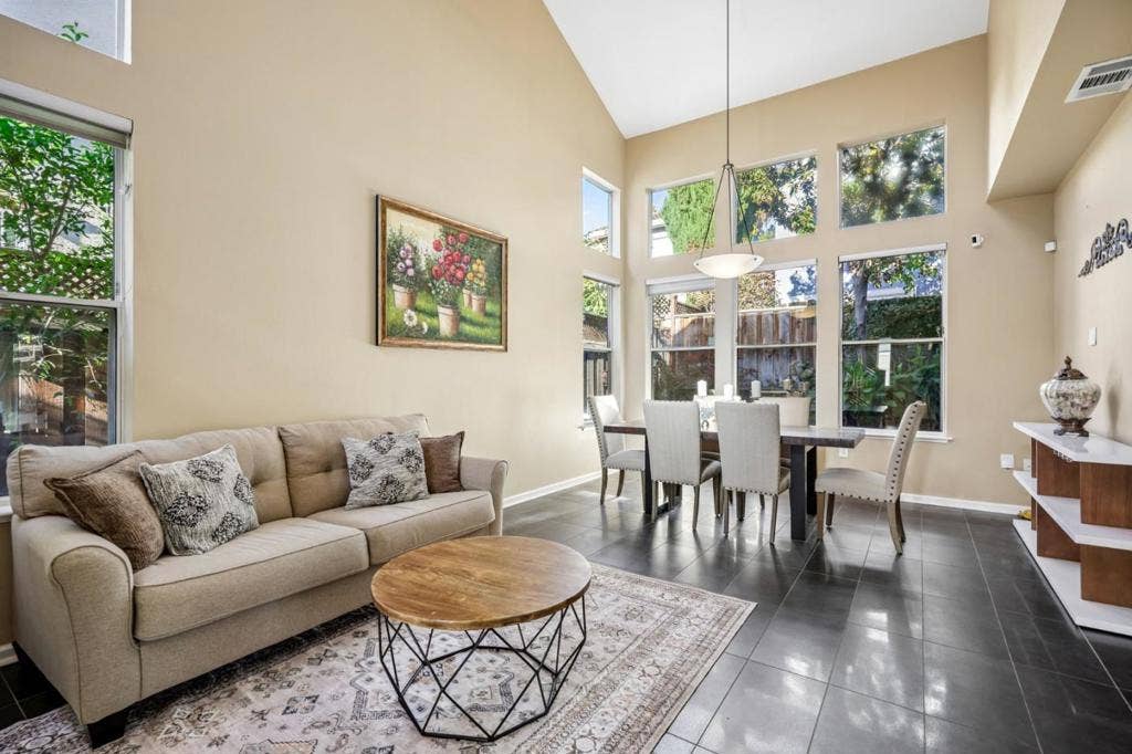 44 S 16th Street, San Jose, CA 95112 44 S 16th Street, San Jose, CA 95112