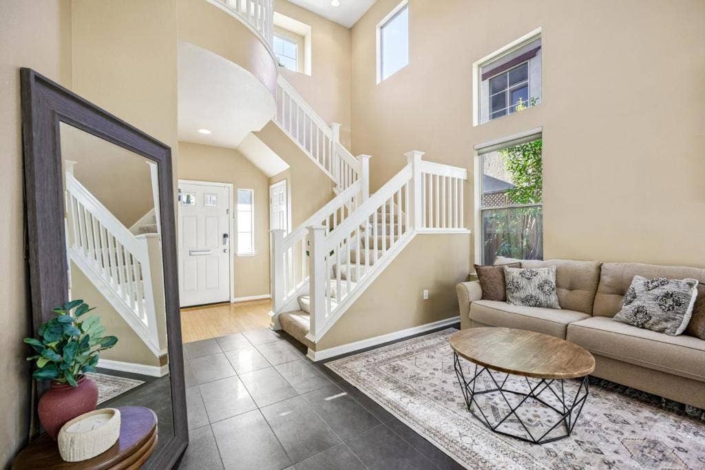 44 S 16th Street, San Jose, CA 95112 44 S 16th Street, San Jose, CA 95112