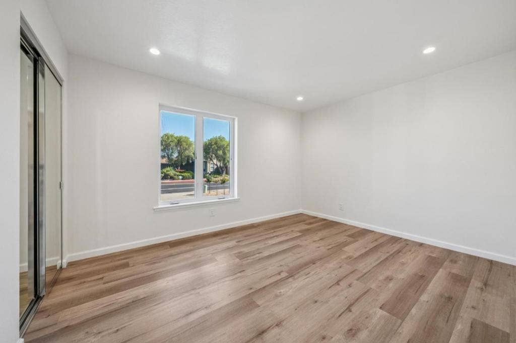 700 Gull Avenue, Foster City, CA 94404 700 Gull Avenue, Foster City, CA 94404