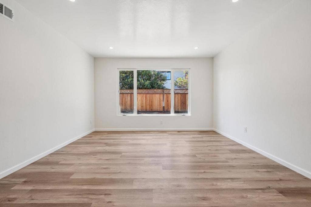 700 Gull Avenue, Foster City, CA 94404 700 Gull Avenue, Foster City, CA 94404