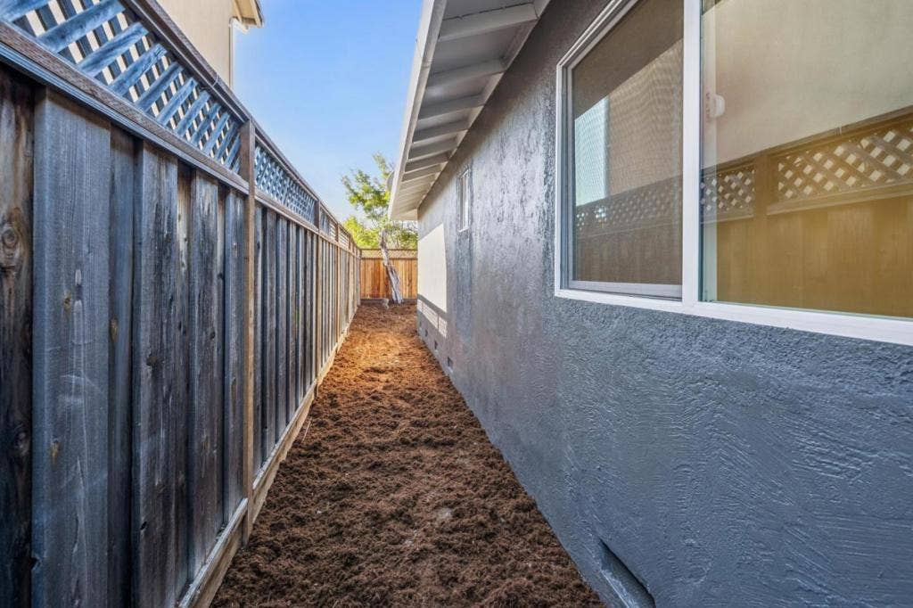 700 Gull Avenue, Foster City, CA 94404 700 Gull Avenue, Foster City, CA 94404