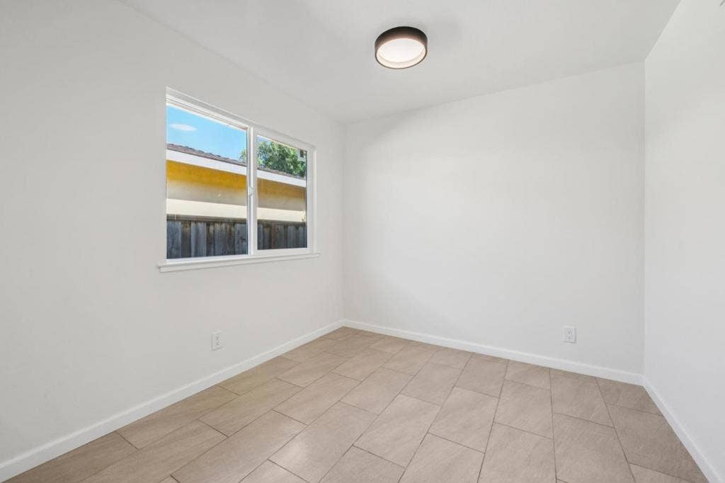 700 Gull Avenue, Foster City, CA 94404 700 Gull Avenue, Foster City, CA 94404