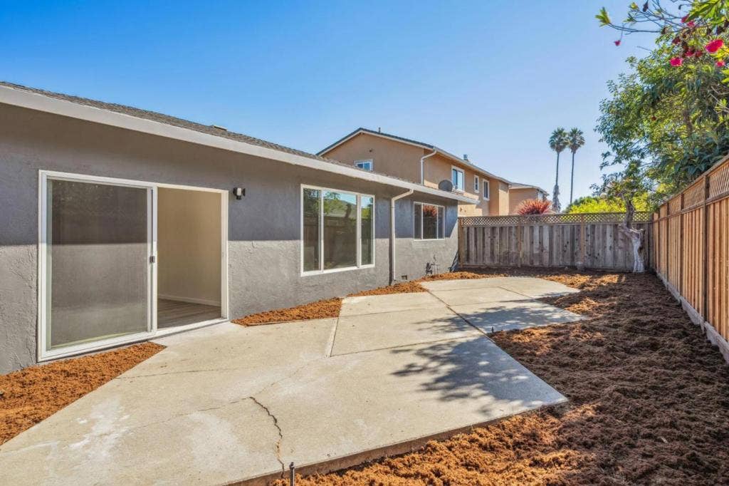 700 Gull Avenue, Foster City, CA 94404 700 Gull Avenue, Foster City, CA 94404