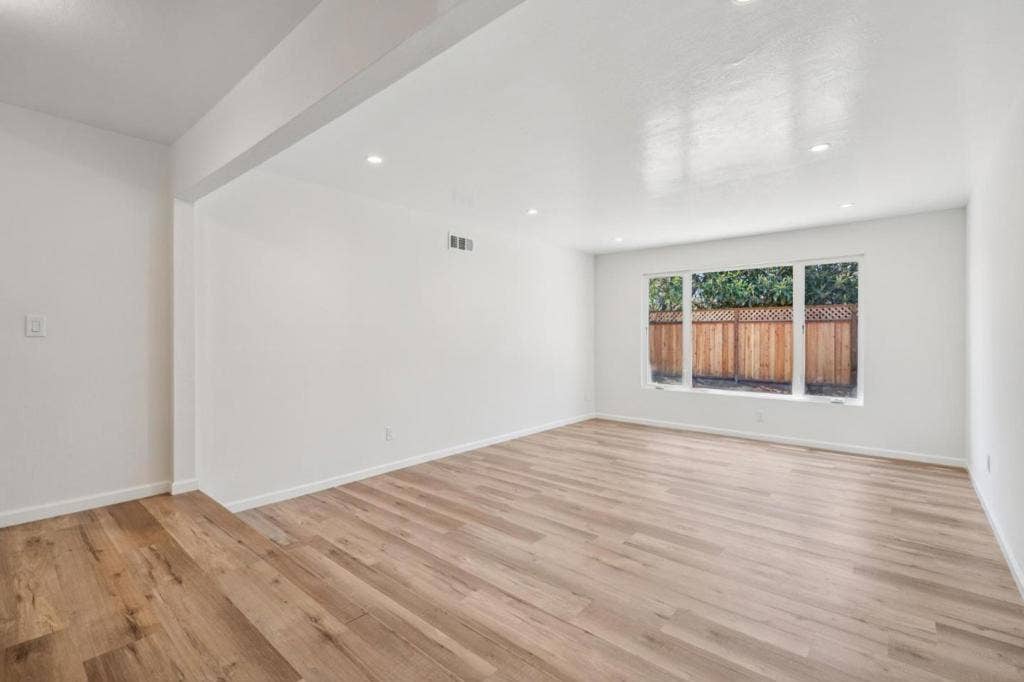 700 Gull Avenue, Foster City, CA 94404 700 Gull Avenue, Foster City, CA 94404