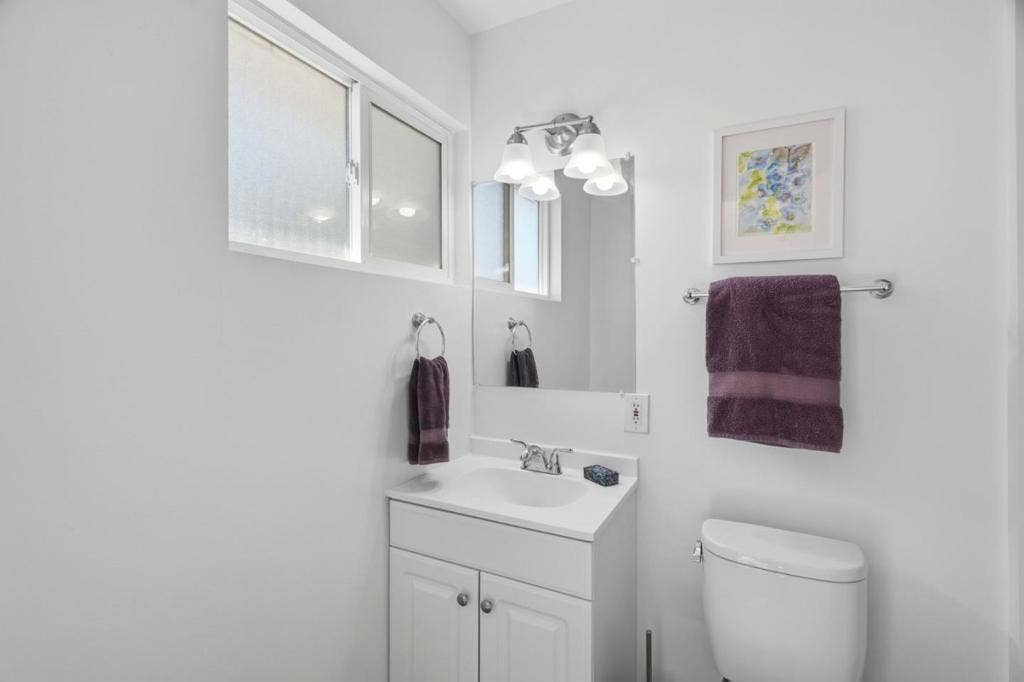 690 Bold Court, San Jose, CA 95111 690 Bold Court, San Jose, CA 95111