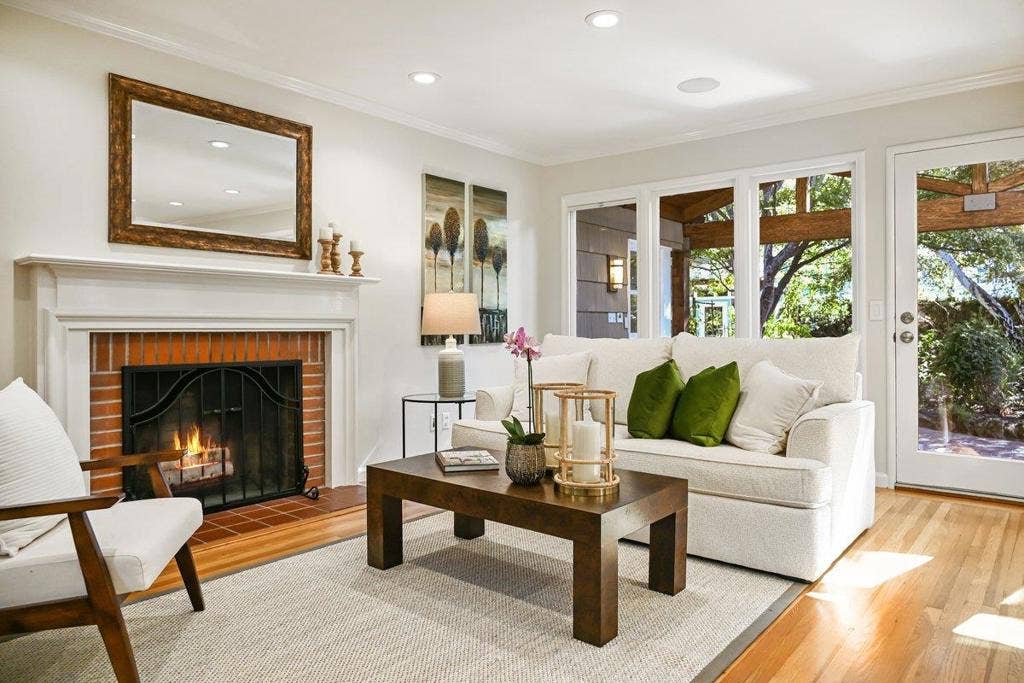 151 Louise Lane, San Mateo, CA 94403 151 Louise Lane, San Mateo, CA 94403