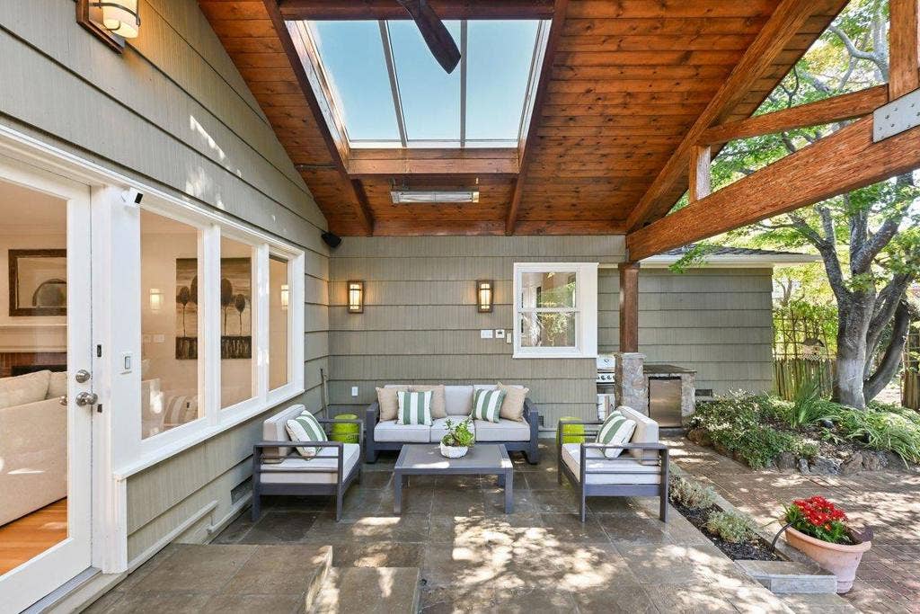 151 Louise Lane, San Mateo, CA 94403 151 Louise Lane, San Mateo, CA 94403