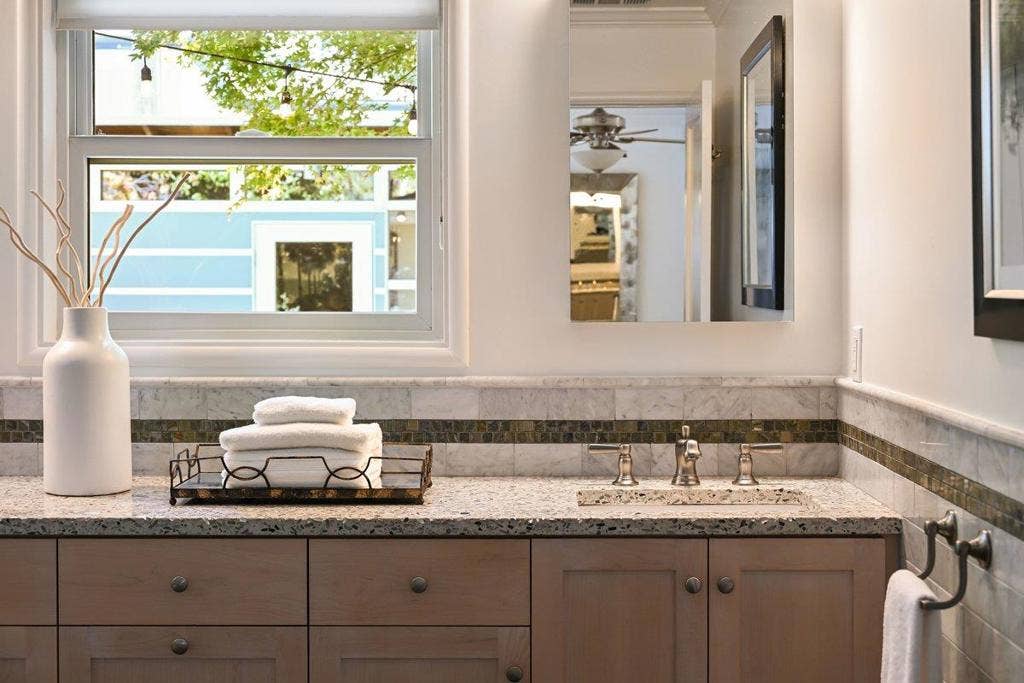 151 Louise Lane, San Mateo, CA 94403 151 Louise Lane, San Mateo, CA 94403