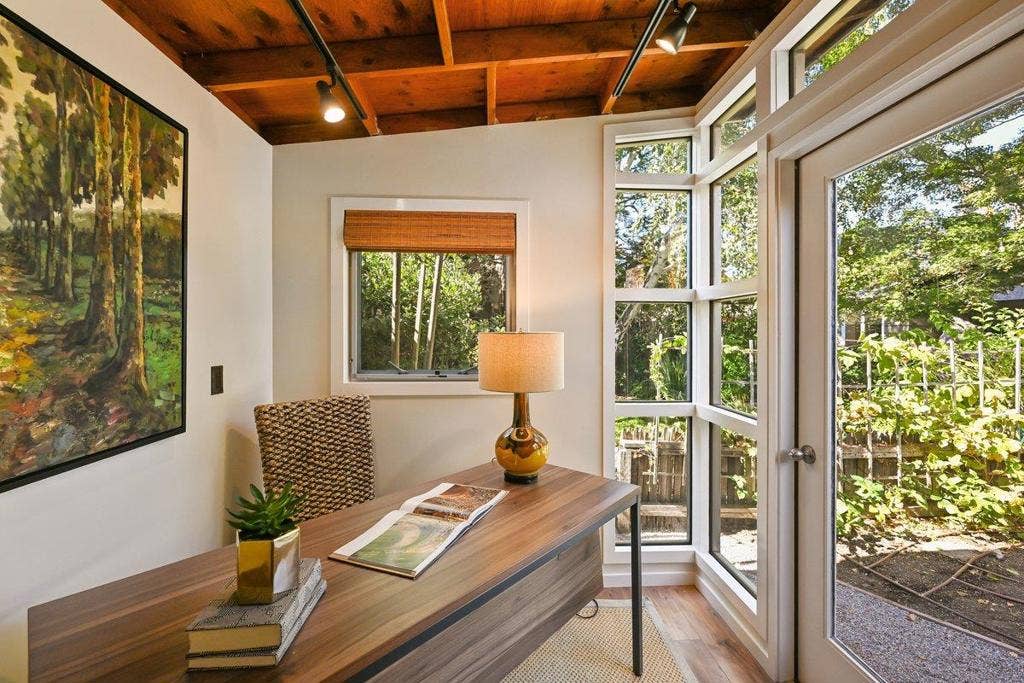 151 Louise Lane, San Mateo, CA 94403 151 Louise Lane, San Mateo, CA 94403