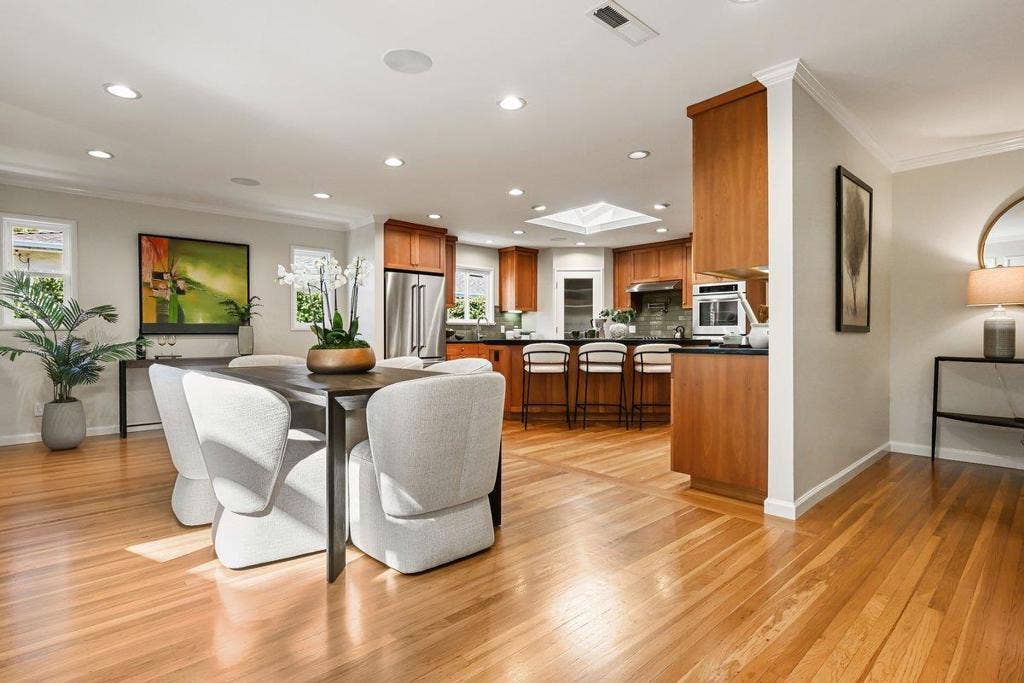 151 Louise Lane, San Mateo, CA 94403 151 Louise Lane, San Mateo, CA 94403