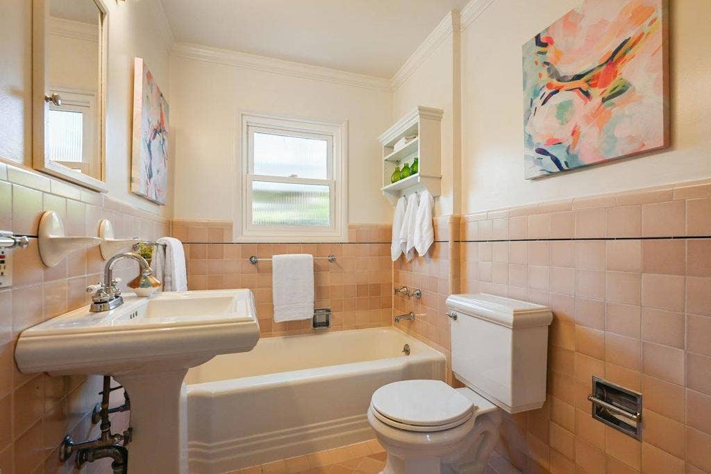 151 Louise Lane, San Mateo, CA 94403 151 Louise Lane, San Mateo, CA 94403