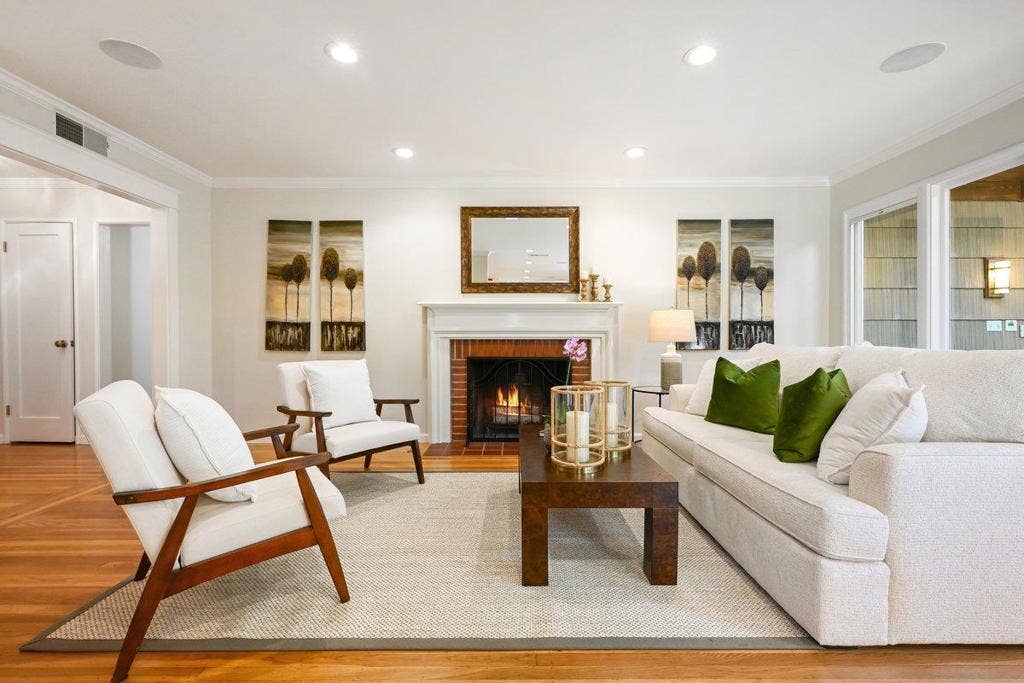 151 Louise Lane, San Mateo, CA 94403 151 Louise Lane, San Mateo, CA 94403