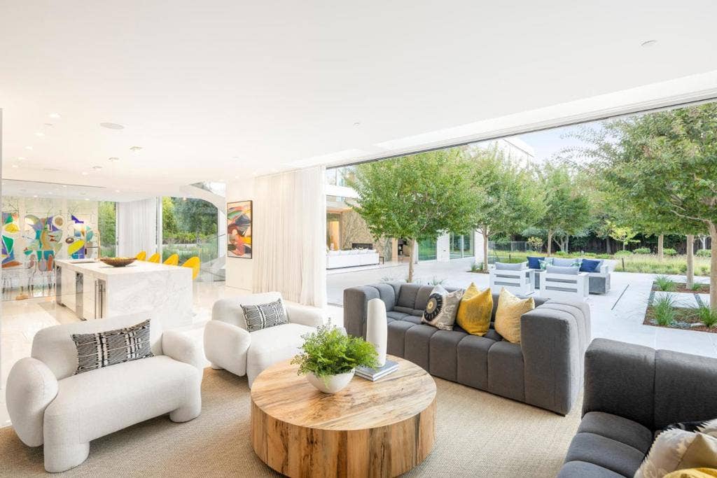 276 Atherton Avenue, Atherton, CA 94027 276 Atherton Avenue, Atherton, CA 94027