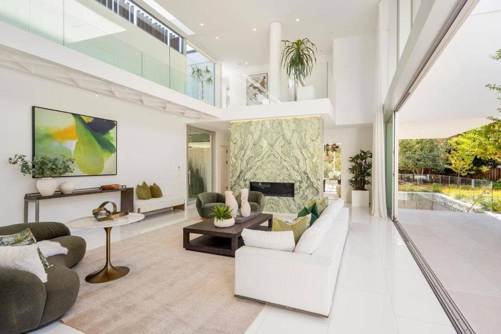 276 Atherton Avenue, Atherton, CA 94027 276 Atherton Avenue, Atherton, CA 94027