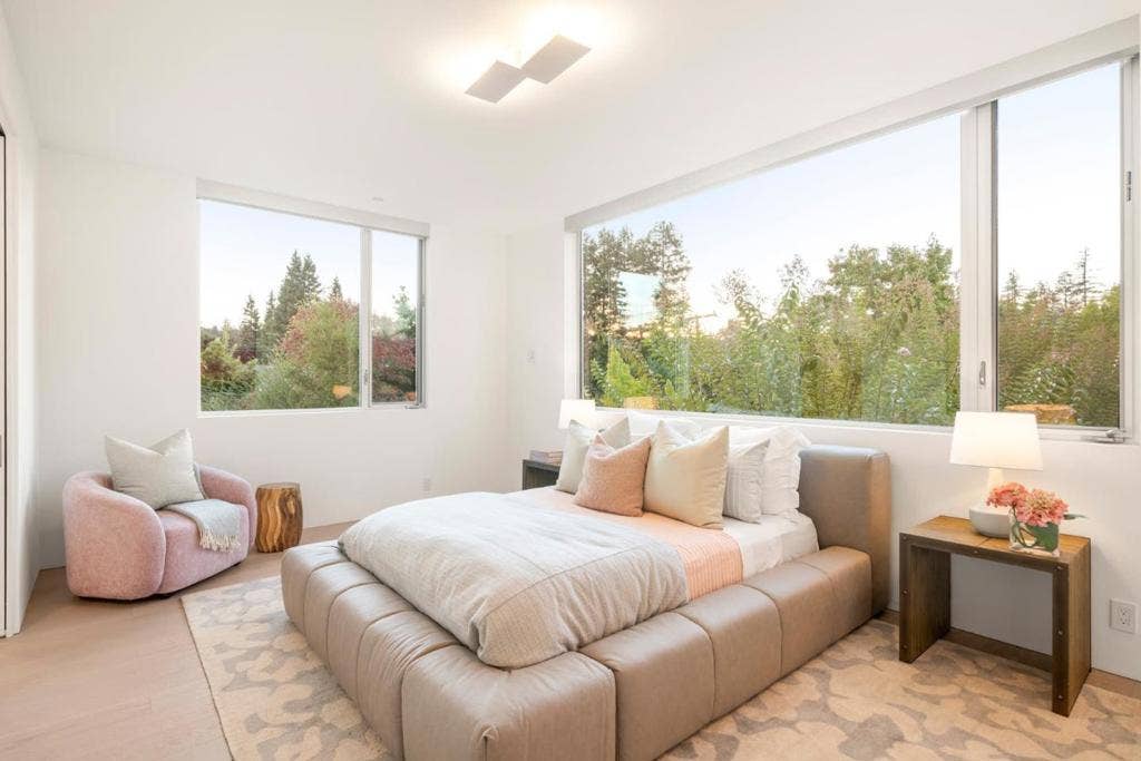 276 Atherton Avenue, Atherton, CA 94027 276 Atherton Avenue, Atherton, CA 94027