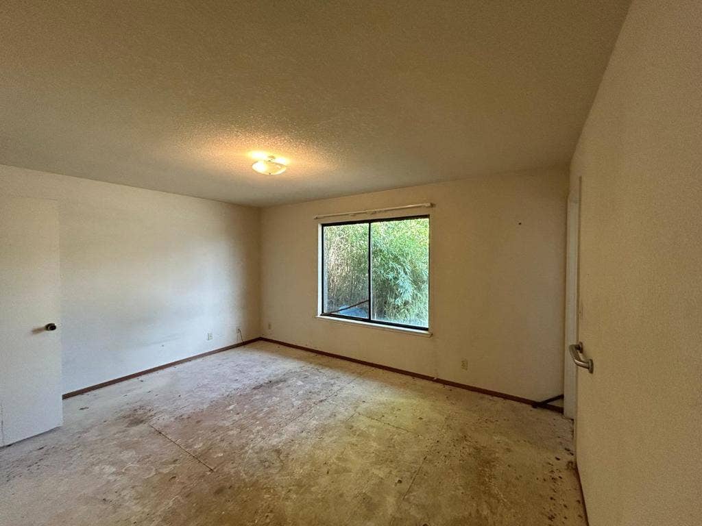 921 Nash Road, Hollister, CA 95023 921 Nash Road, Hollister, CA 95023