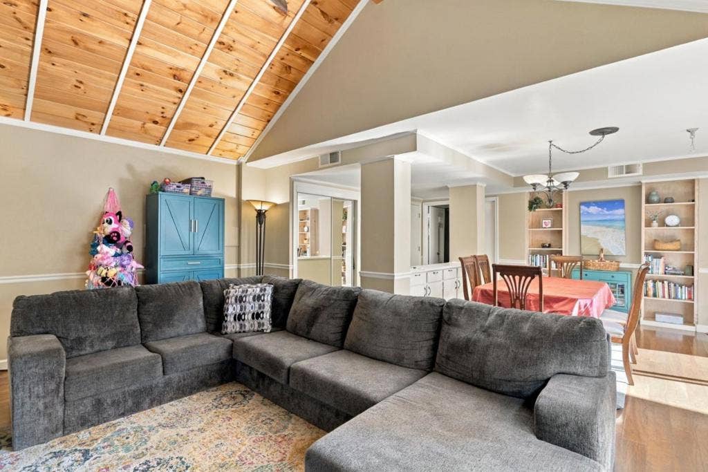 104 Morrow Court, San Jose, CA 95139 104 Morrow Court, San Jose, CA 95139