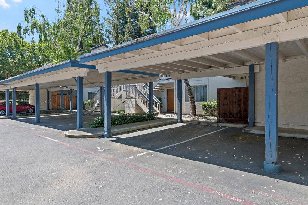 2209 Summereve Court, San Jose, CA 95122 2209 Summereve Court, San Jose, CA 95122