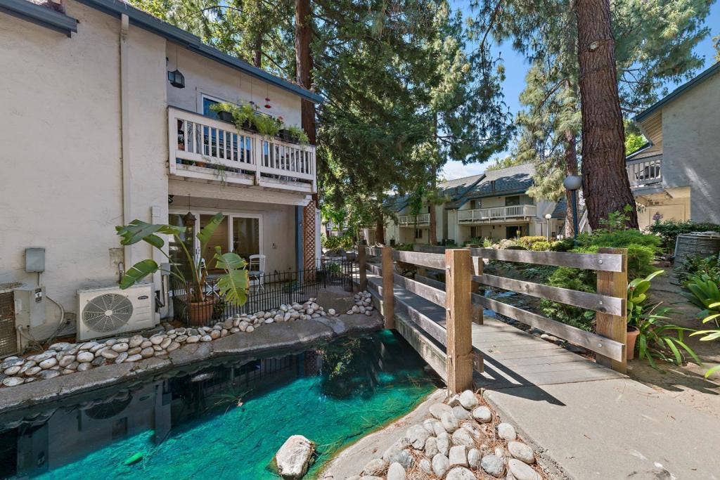 2209 Summereve Court, San Jose, CA 95122 2209 Summereve Court, San Jose, CA 95122