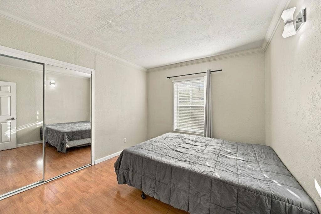 1080 S 8th Street, San Jose, CA 95112 1080 S 8th Street, San Jose, CA 95112