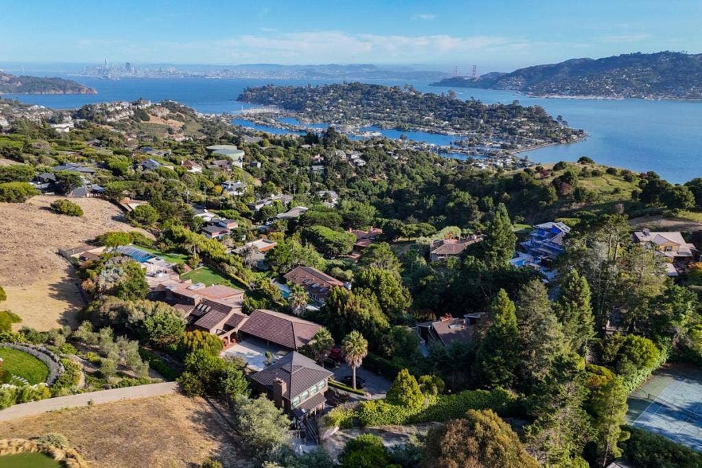 280 Round Hill Road, Tiburon, CA 94920 280 Round Hill Road, Tiburon, CA 94920