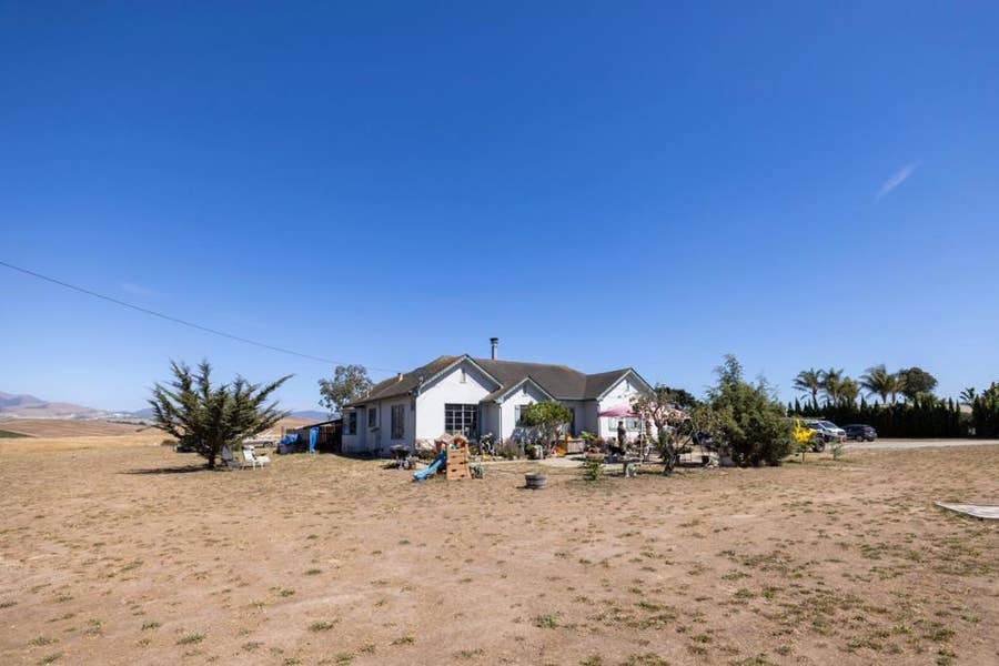 Property photo for 350 Harrison Road, Salinas, CA