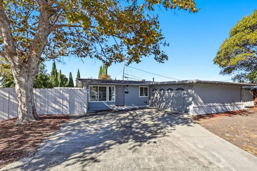 Property photo for 213 Velvetlake Drive, Sunnyvale, CA