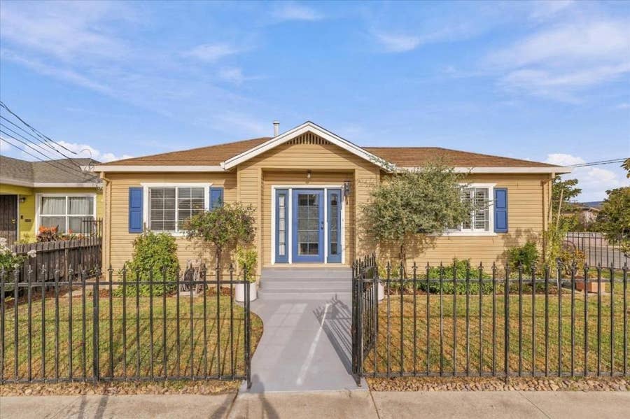 Property photo for 633 Oregon Street, Watsonville, CA