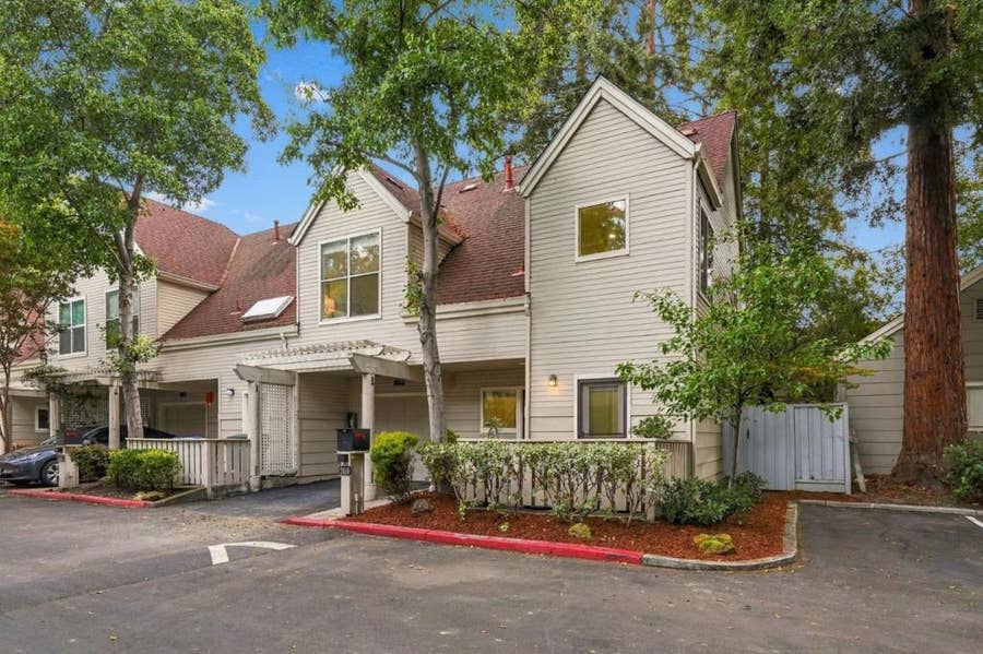 Property photo for 2019 Saint Julien Court, Mountain View, CA