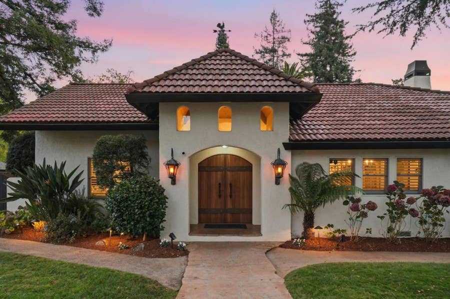 Property photo for 4020 Orme Street, Palo Alto, CA