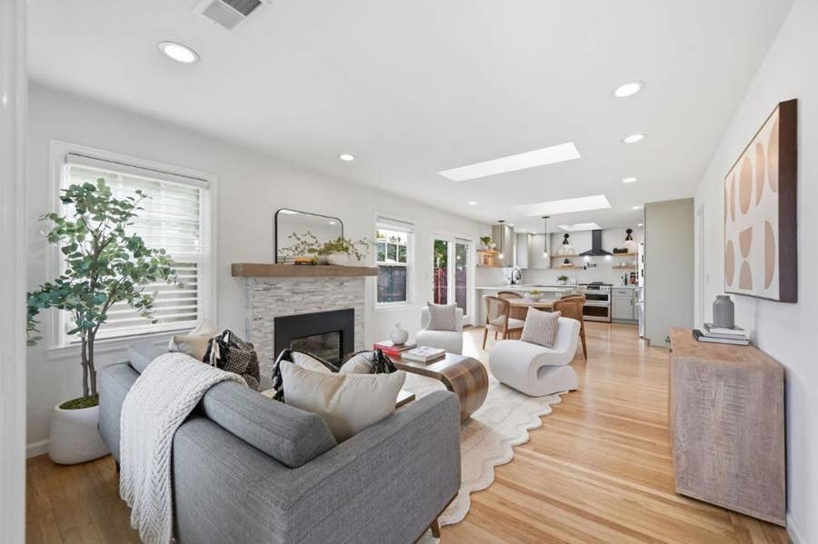 Property photo for 1005 Hall Street, San Carlos, CA