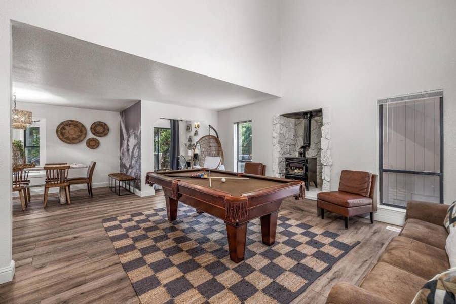 Property photo for 19452 Pleasantview Drive, Groveland, CA