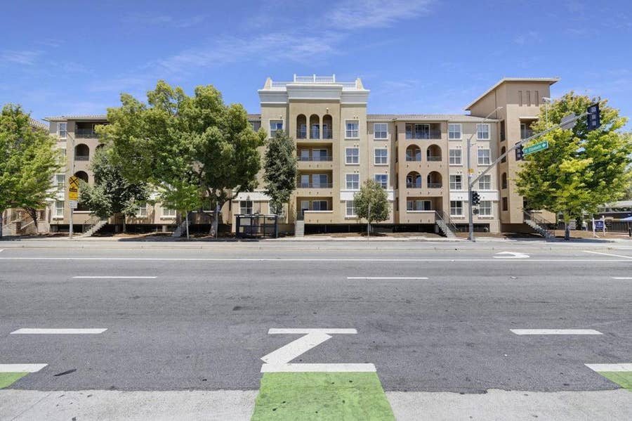 Property photo for 1445 Fruitdale Avenue, #321, San Jose, CA