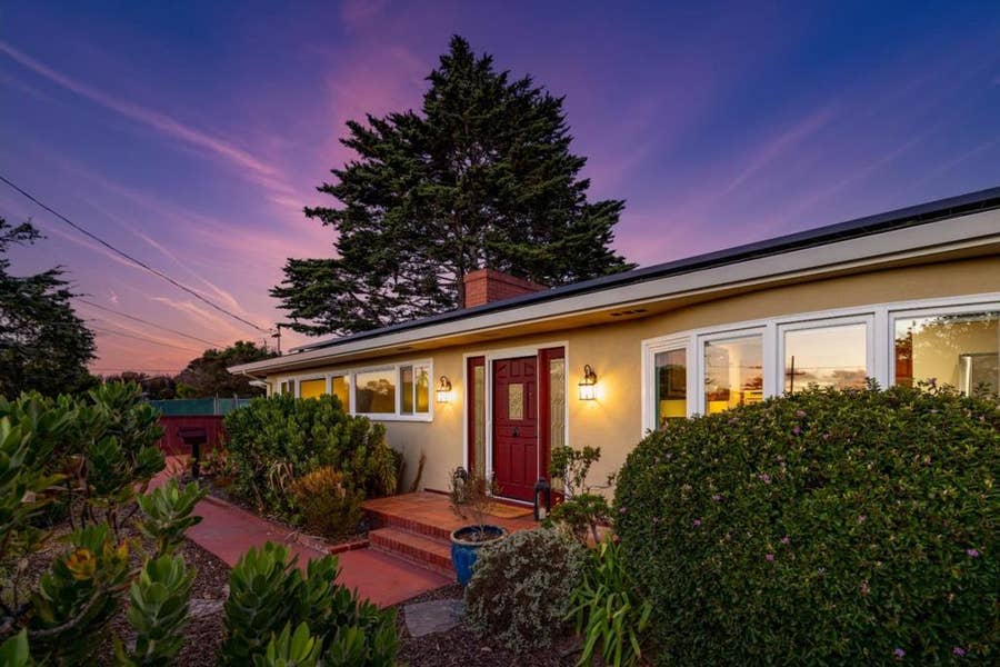 Property photo for 1976 Luzern Street, Seaside, CA