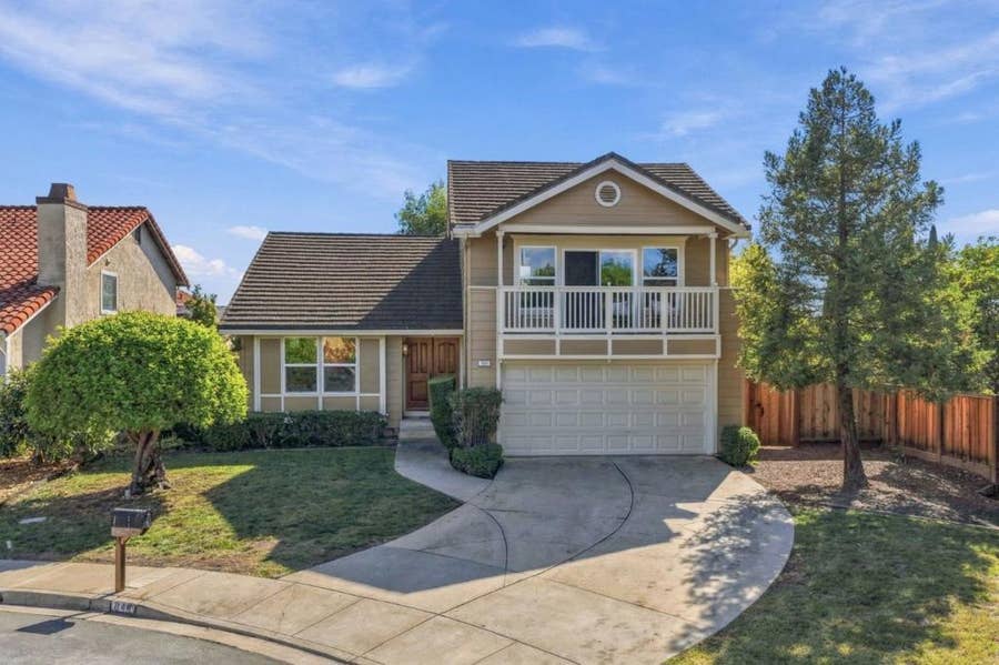 Property photo for 844 Alisal Court, Milpitas, CA