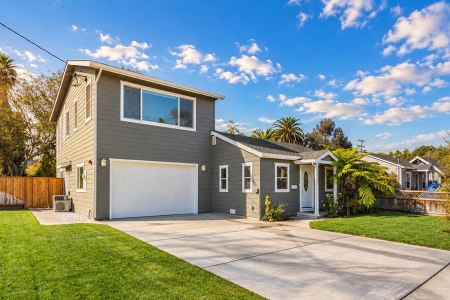 Property photo for 3242 Fair Oaks Avenue, Redwood City, CA