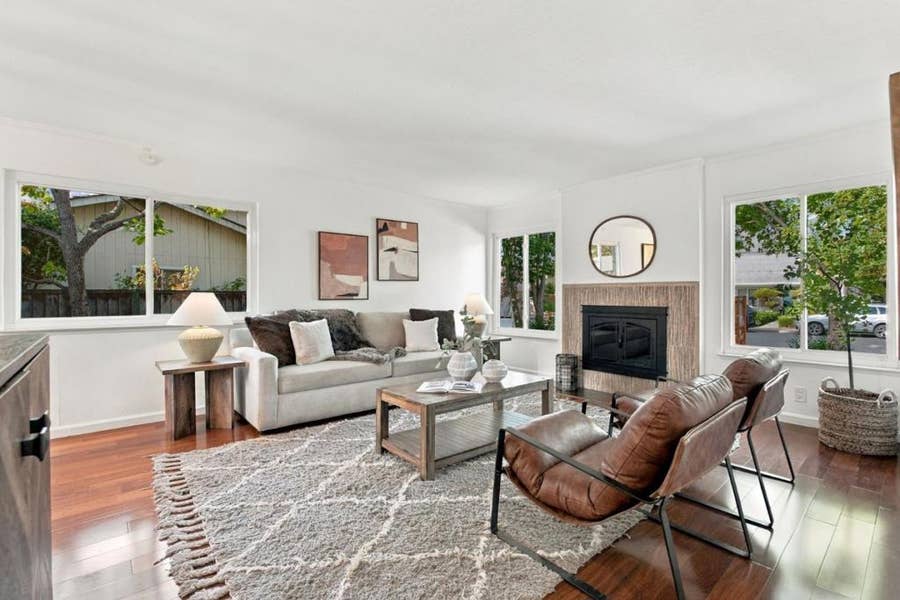 Property photo for 1109 Wright Avenue, Mountain View, CA