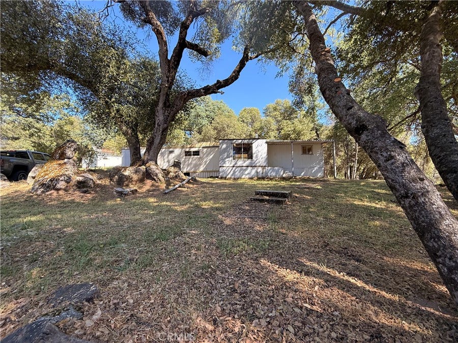 Property photo for 38833 Terri Lane, Oakhurst, CA