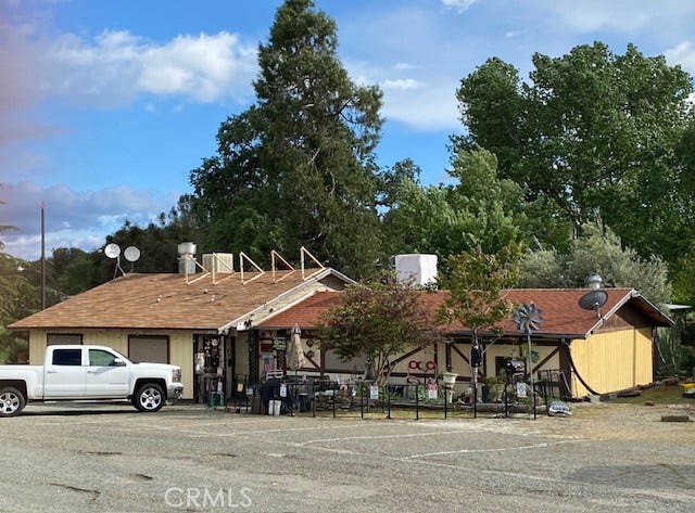 Property photo for 6065 State Highway 49 N, Mariposa, CA
