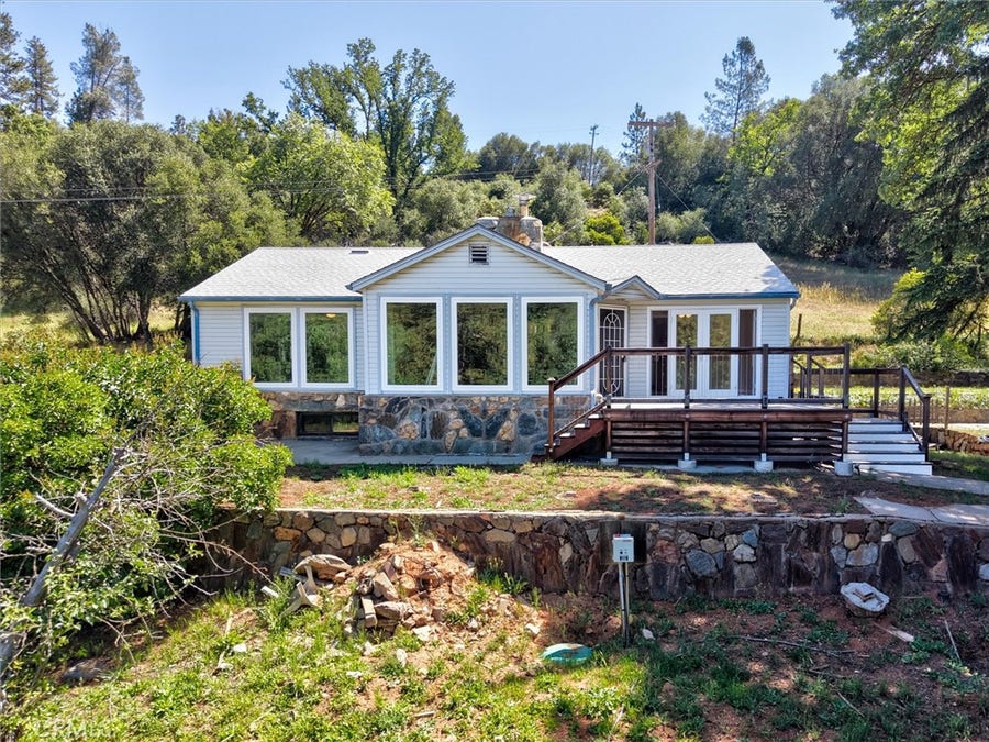 Property photo for 6576 Highway 140, Midpines, CA