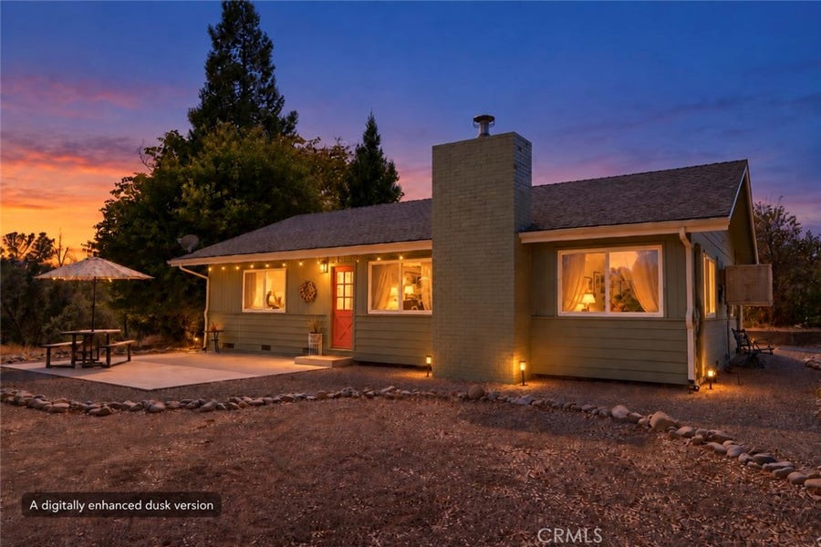 Property photo for 5327 Carleton, Mariposa, CA